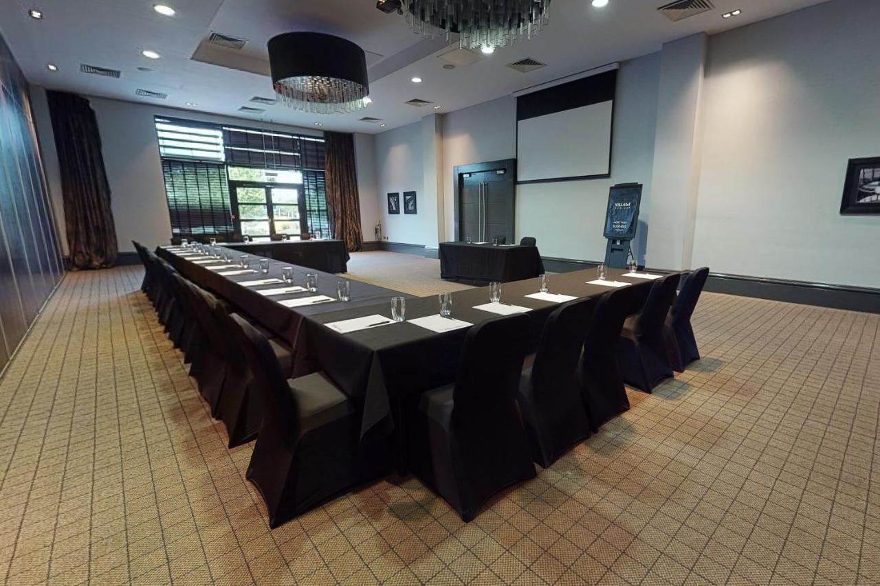 Village South 4* Leeds (West Yorkshire)